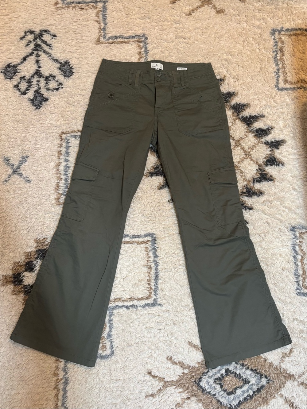 True Craft Olive Green Low-Rise Flare Pants